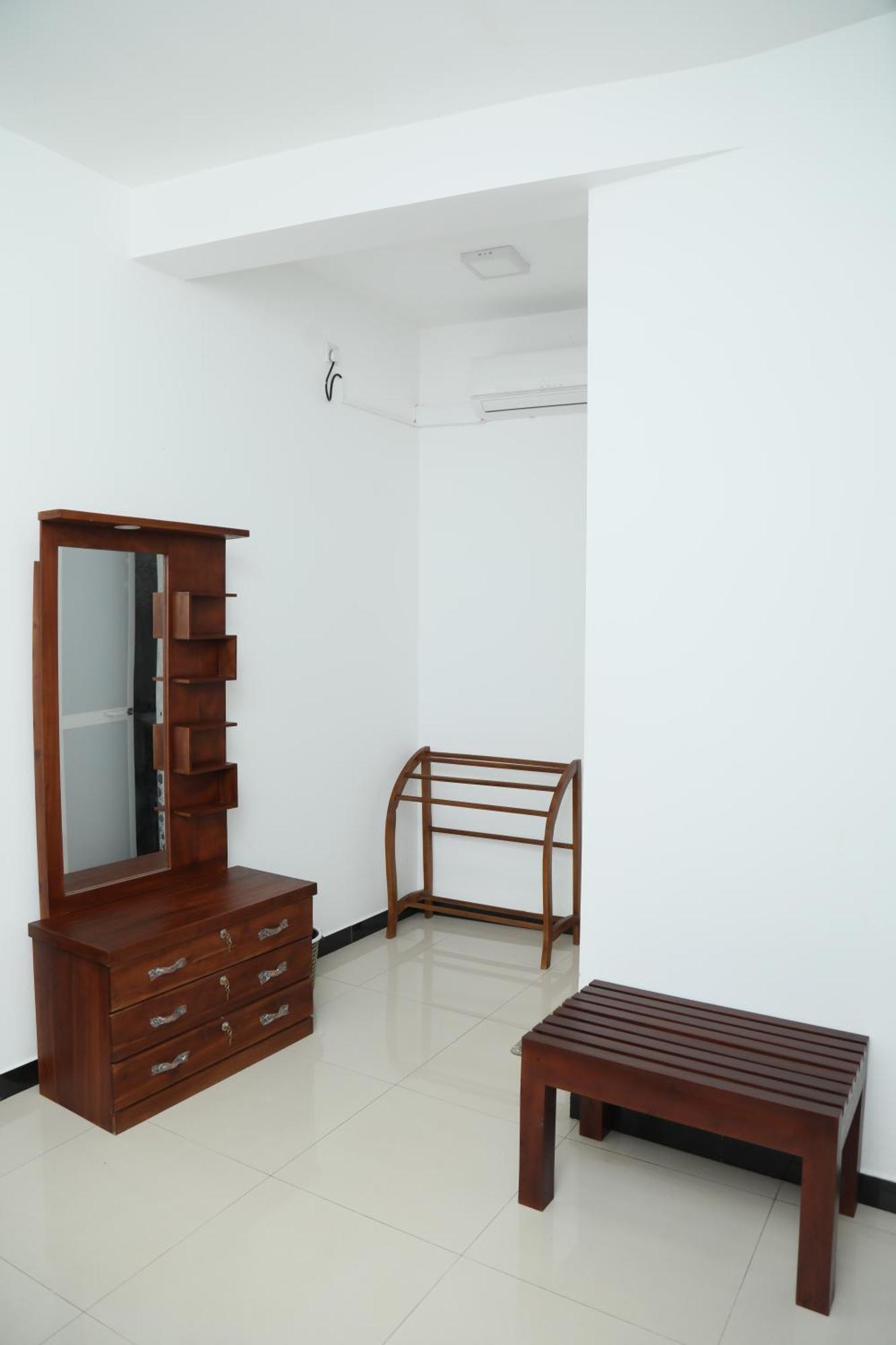 Crystal Wave Holiday Resort Polhena Matara Luaran gambar