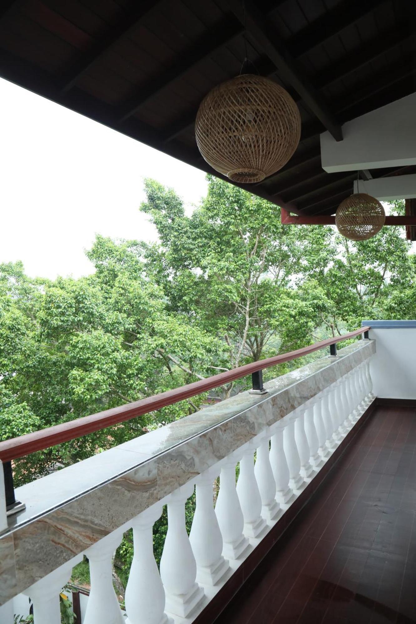 Crystal Wave Holiday Resort Polhena Matara Luaran gambar